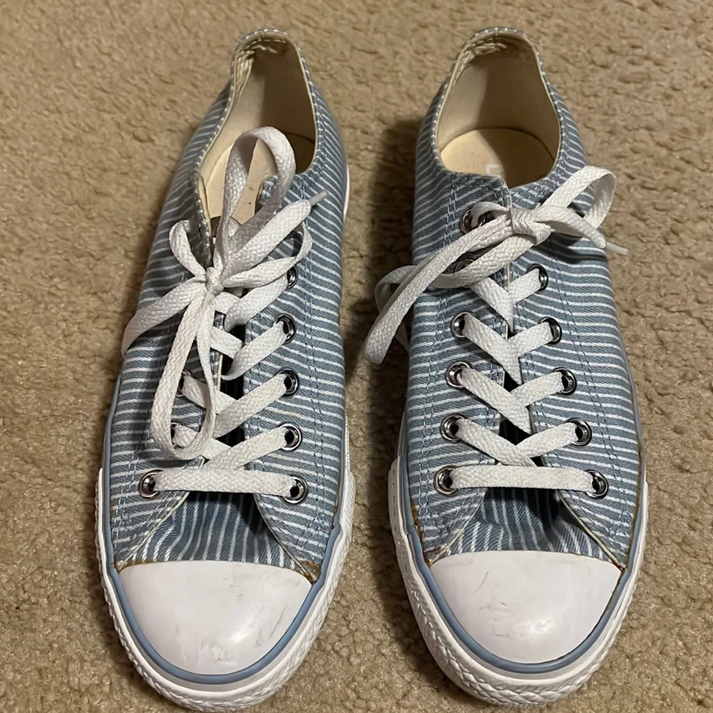 Converse sneakers - Picture 1 of 5